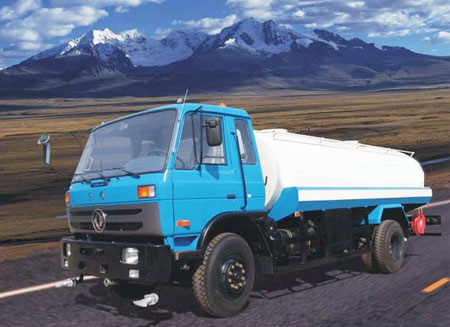 13方洒水车房型.jpg