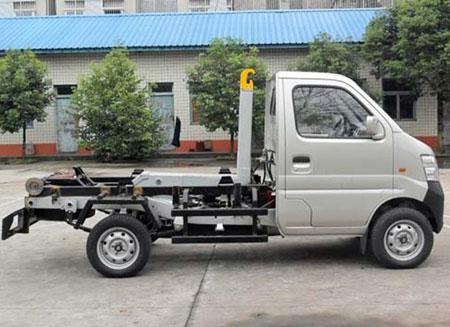 1吨勾臂车.jpg